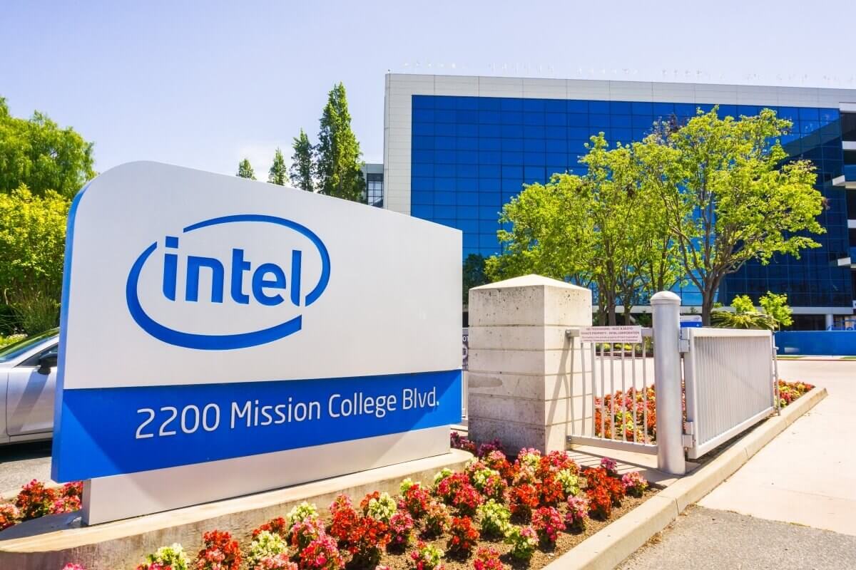 Tập đoàn Intel tiết lộ khoản đầu tư 800 nghìn đô la vào Coinbase